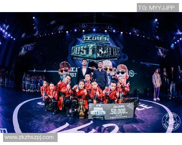 U17荷兰队与意大利队激战正酣谁将晋级下一轮赛事的巅峰对决 U17荷兰队与意大利队激战正酣谁将晋级下一轮赛事的巅峰对决